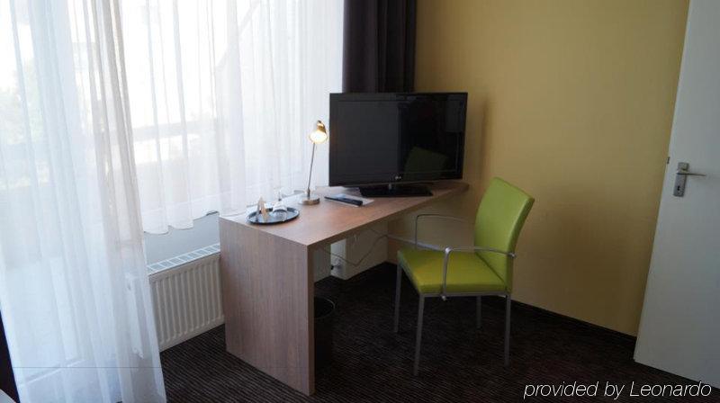Hotel Am Rosengarten Bad Wimpfen Extérieur photo