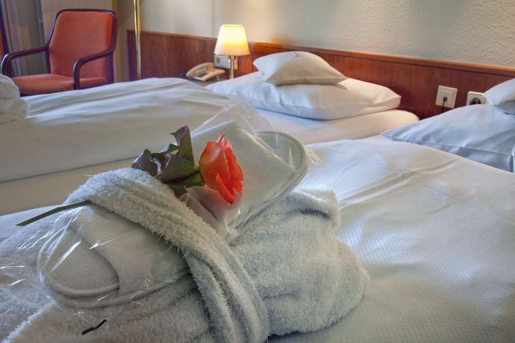 Hotel Am Rosengarten Bad Wimpfen Chambre photo